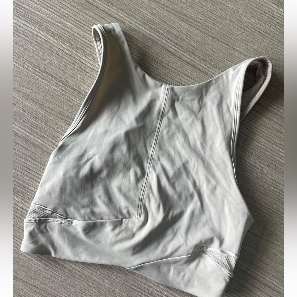 Lulu Lemon tank top/ Sports bra